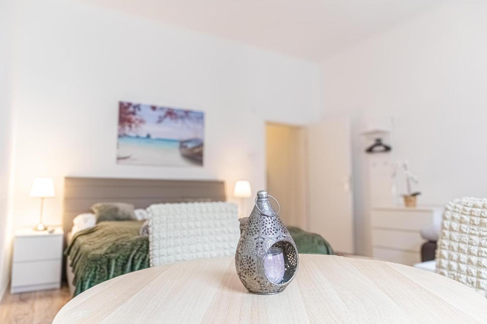 Budget-Friendly 2Br Apt With Great Location Apartment Vienna Exterior photo